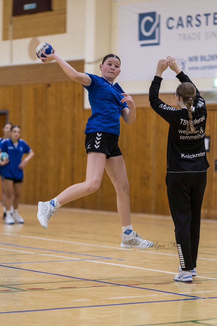 Bild 108 - wCJ TSV Ellerau - SG Pahlhude/Tellingstedt : Ergebnis: 21:18